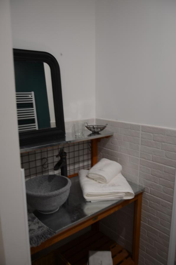 Le Moulin De Charin Panzió La Pommeraie-sur-Sèvre Kültér fotó